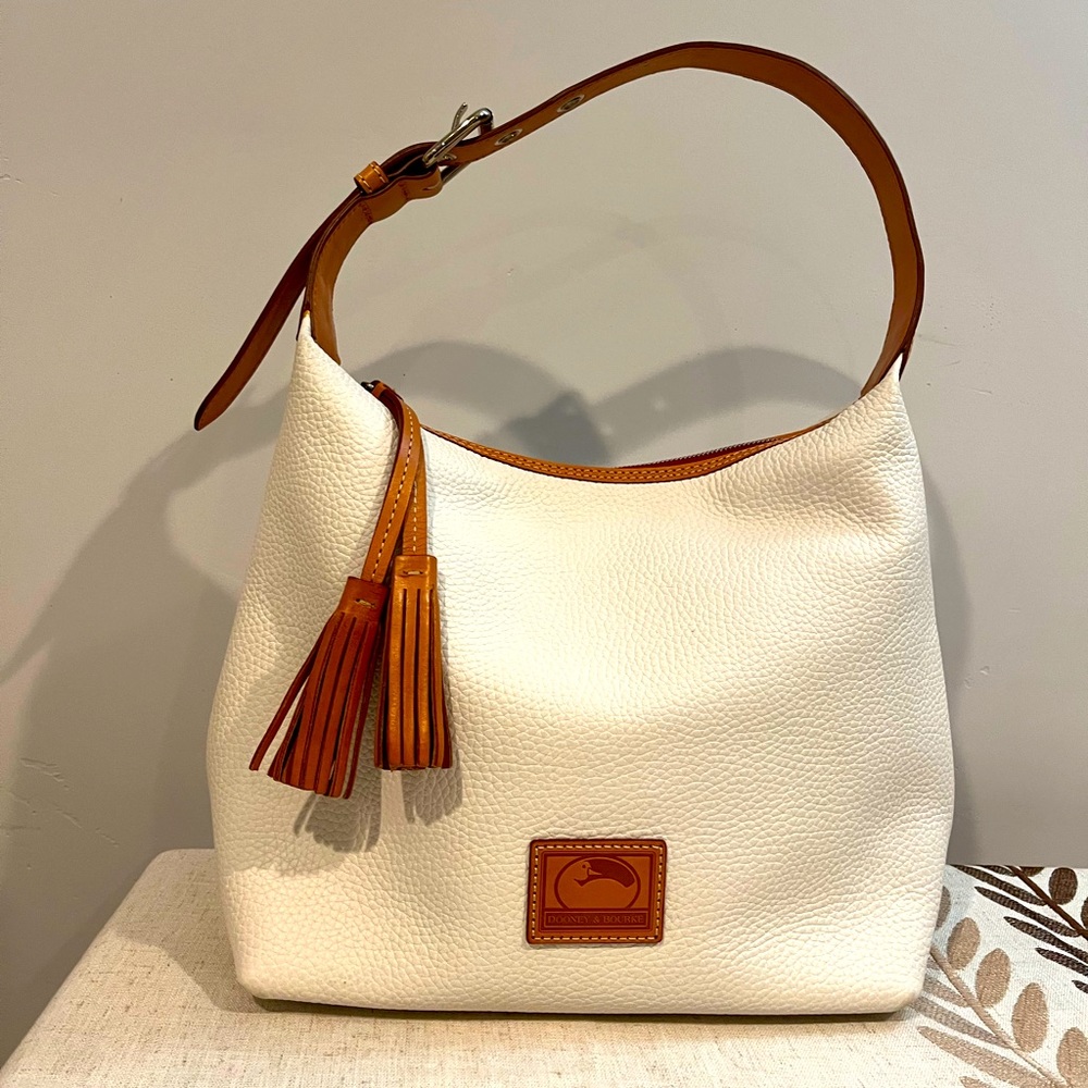 Dooney & Bourke White Pebble Grain Paige Sac